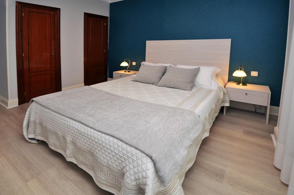 Hostal Vista Alegre Castro Urdiales Esterno foto
