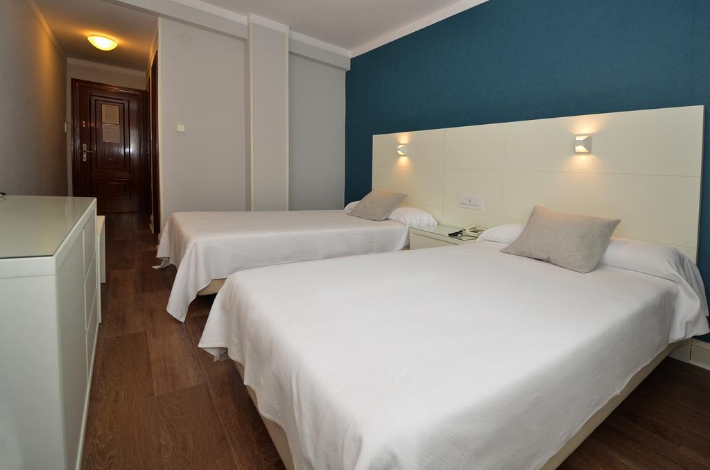 Hostal Vista Alegre Castro Urdiales Esterno foto