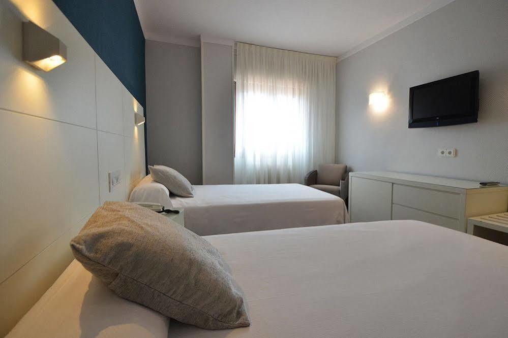 Hostal Vista Alegre Castro Urdiales Esterno foto